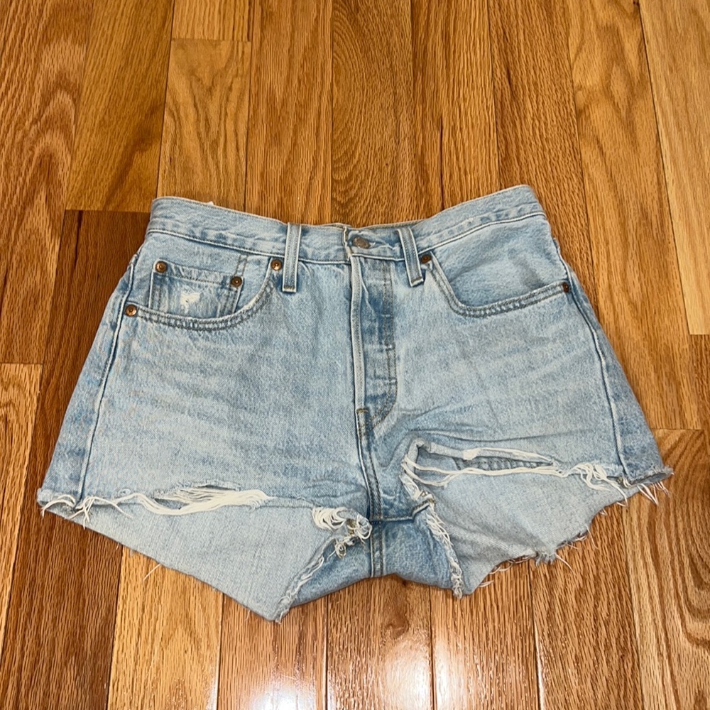 Levi’s 501 jean shorts